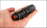 Lampe de Survie Ultra Puissante (1600 Lumen) - 3 Modes - Zoom